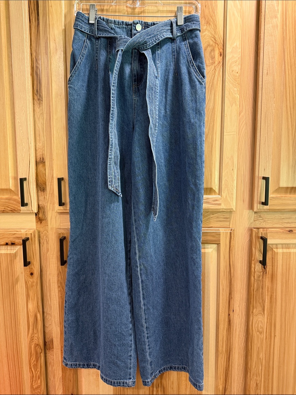 Lane 201 Size S High-Waist Wide Leg Tie Waist Women's Effortless Style Jeans